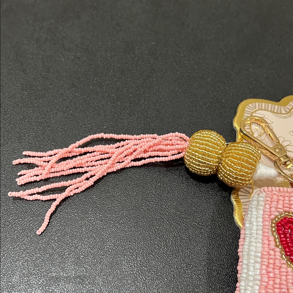 India Handmade | Heart Beaded Bag ♥️ - Picture 4 of 8